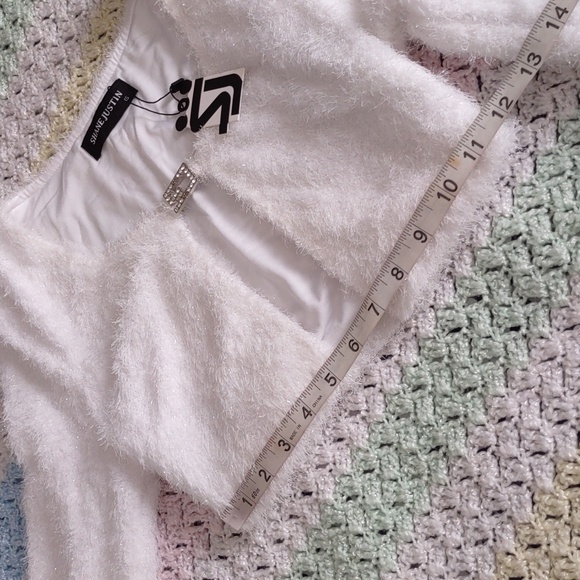 NWT Shane Justin XS Eyelash White Metallic Sparkling Snow Shrug - Picture 13 of 15